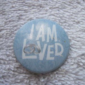 I Am Loved Helzberg Diamonds Small 1 Inch Pin Back Button Joined Rings 2010 Blue